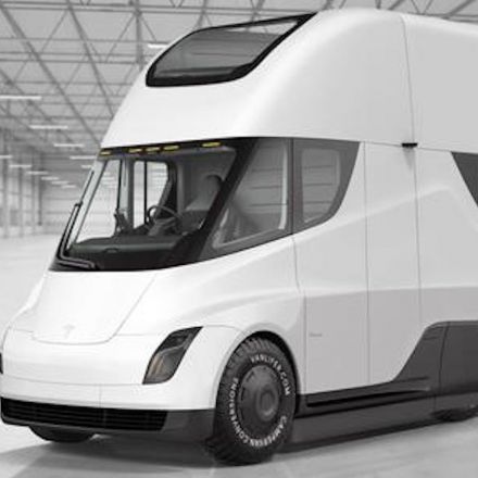 Tesla Semi electric motorhome concept: a zero-emission and self-driving home