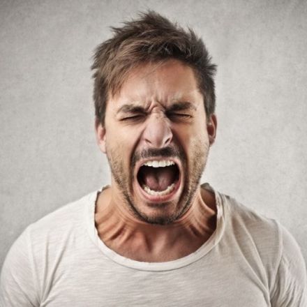 How Loud Can a Human Scream? What The Science Says | House Grail