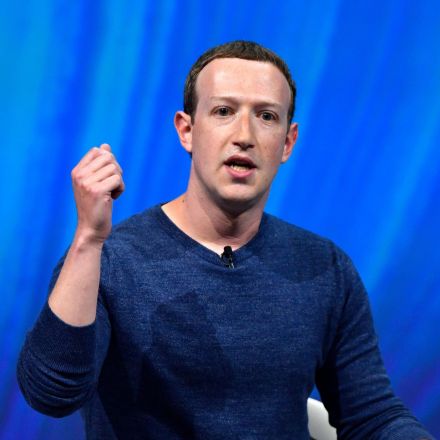 Zuckerberg says Twitter is wrong to fact-check Trump
