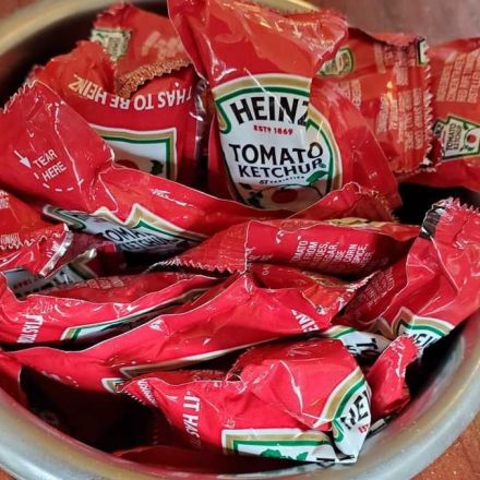 Restaurants across the country are experiencing a ketchup shortage