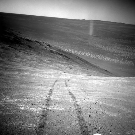 Lost Opportunity: After a 15-Year Odyssey, NASA's Trailblazing Mars Rover Approaches Its End