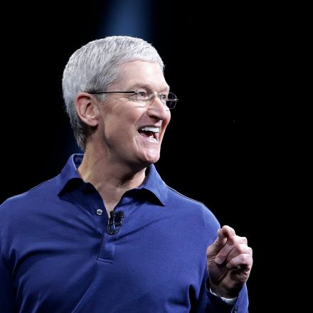 Apple is $20 a share away from being the first $1 trillion company