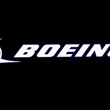 U.S. telecom regulator circulates Boeing satellite plan for approval