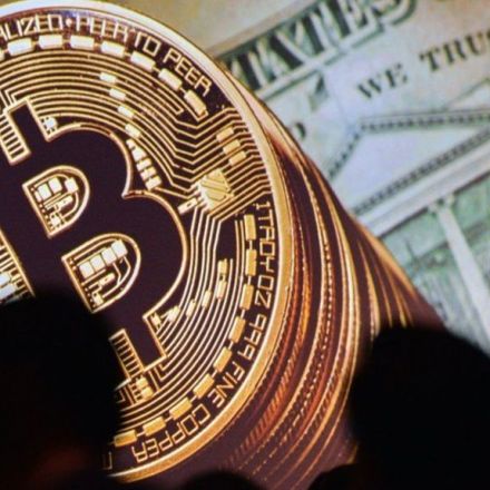 Bitcoin slump sees trades suspended