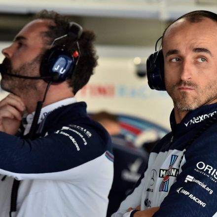 Robert Kubica admits many jumping ship at Williams