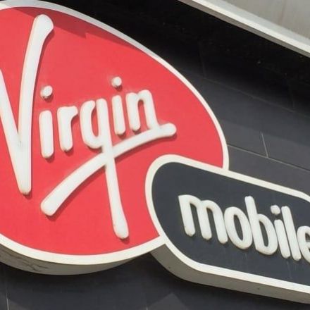 Doctor battles Bell's Virgin Mobile for six months over $2,400 bill she never racked up